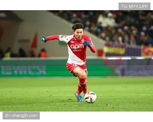 南野拓实绝杀巴黎 摩纳哥日本中场成关键先生